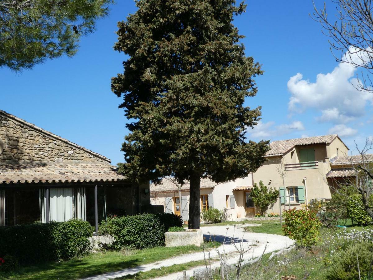 Les Biguieres Country house Maubec (Vaucluse)
