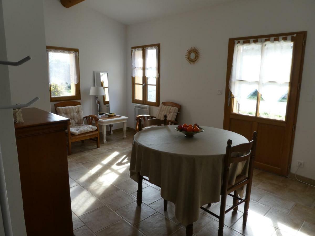 Les Biguieres * Maubec (Vaucluse)